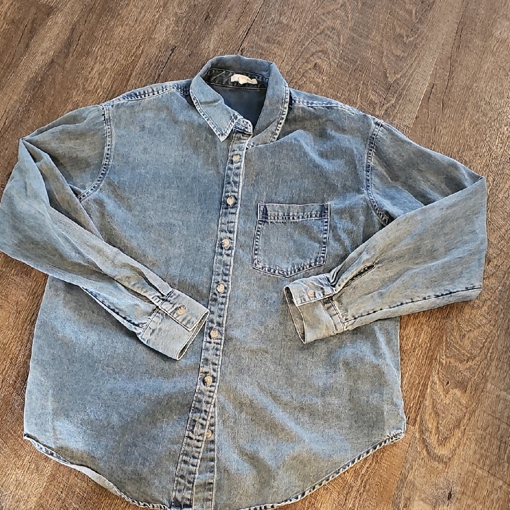 Maurices Light Blue Denim Button Down Shirt